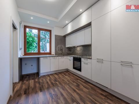 Pronájem bytu 2+1, Karlovy Vary - Dvory, 1. máje, 57 m2