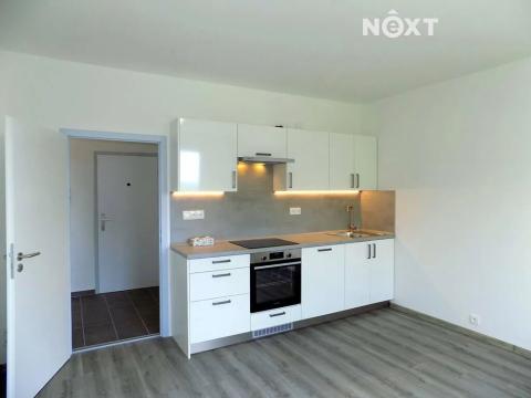 Pronájem bytu 2+kk, Česká Lípa, Bratří Čapků, 40 m2