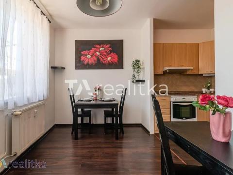 Prodej bytu 2+kk, Ostrava, Na Baranovci, 57 m2