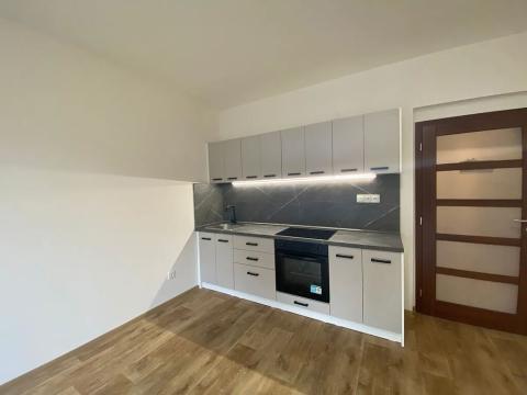 Prodej bytu 1+kk, Libčice nad Vltavou, Letecká, 42 m2