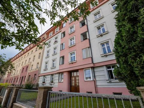Prodej bytu 1+1, Plzeň, Edvarda Beneše, 40 m2