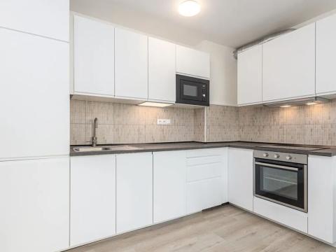 Pronájem bytu 3+1, Praha - Vršovice, Rostovská, 85 m2