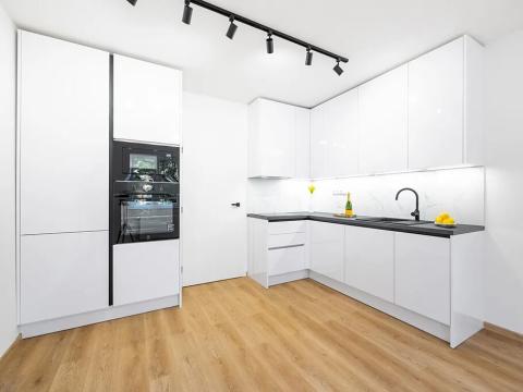 Prodej bytu 3+kk, Praha - Strašnice, Nučická, 72 m2