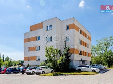Prodej bytu 2+kk, Milovice - Mladá, Armádní, 53 m2