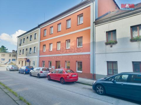 Pronájem bytu 1+1, Úpice, Spojenců, 40 m2