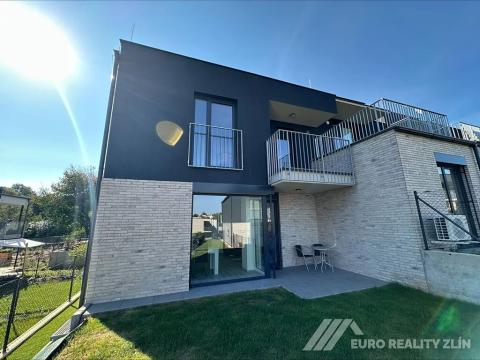 Pronájem bytu 2+kk, Zlín, 52 m2