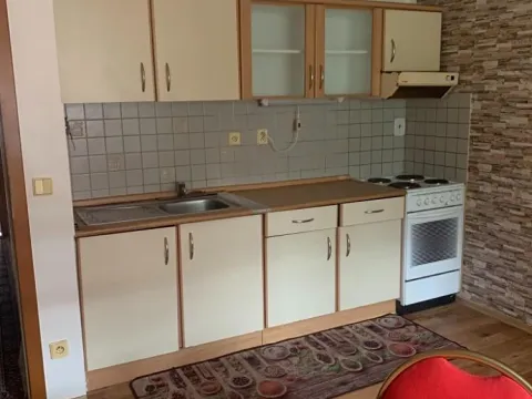 Pronájem bytu 2+kk, Praha - Libeň, Na žertvách, 47 m2