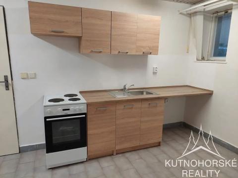 Pronájem bytu 1+kk, Kutná Hora, Tylova, 45 m2