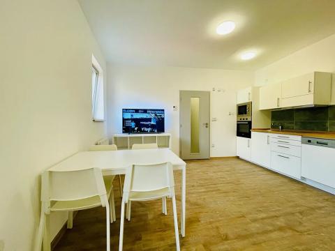 Pronájem bytu 2+kk, Jihlava, Farní, 43 m2