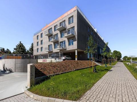 Prodej bytu 1+kk, Praha - Hostavice, Českobrodská, 31 m2