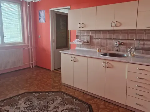 Pronájem bytu 3+1, Dolní Němčí, 90 m2