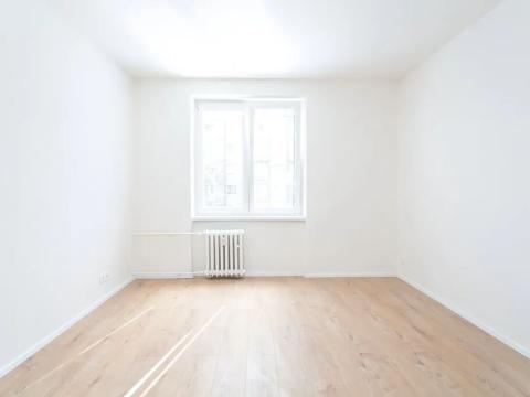 Prodej bytu 3+1, Praha - Strašnice, Jevanská, 71 m2