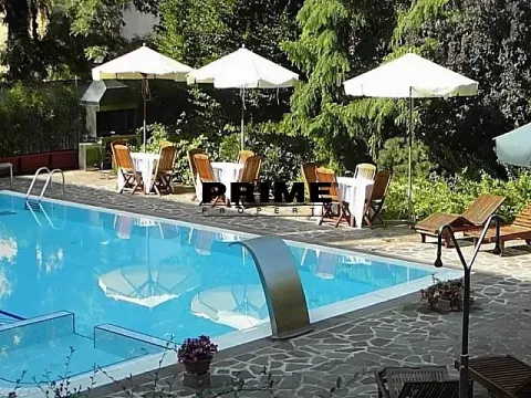 Pronájem bytu 1+kk, Praha - Vinohrady, Italská, 48 m2
