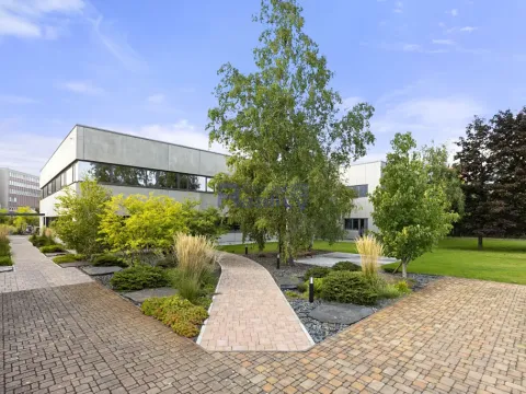 Prodej výrobních prostor, Hradec Králové, Jana Krušinky, 2133 m2