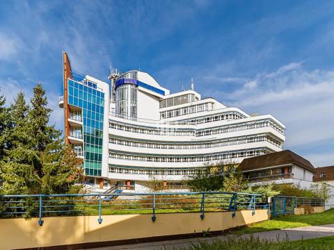 Pronájem kanceláře, Praha - Libeň, Podvinný mlýn, 350 m2