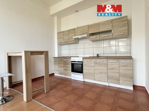 Pronájem bytu 2+kk, Milovice - Mladá, Slepá, 37 m2