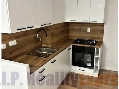 Prodej bytu 2+kk, Praha - Prosek, Jablonecká, 49 m2