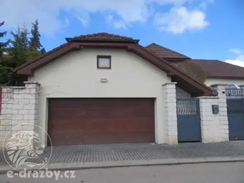 Dražba rodinného domu, Praha - Točná, Na Stráňkách, 166 m2