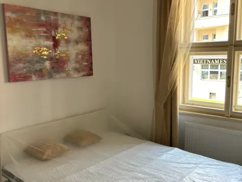 Pronájem bytu 2+kk, Praha - Dejvice, Studentská, 31 m2