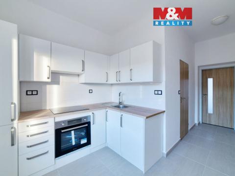 Pronájem bytu 1+1, Cheb - Horní Dvory, 34 m2