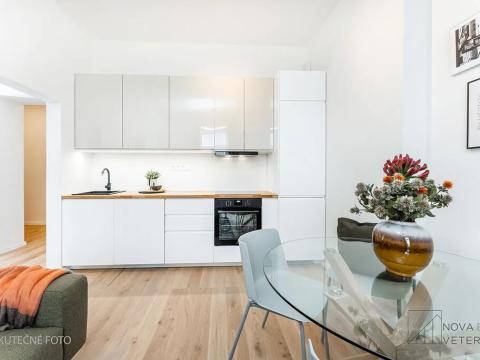 Prodej bytu 2+kk, Praha - Nusle, U křížku, 50 m2