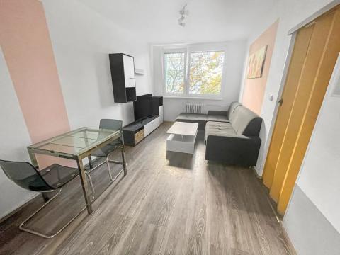 Pronájem bytu 2+kk, Kladno, Holandská, 40 m2