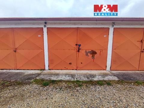 Pronájem garáže, Hradec Králové, Mrštíkova, 18 m2