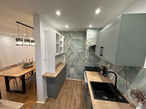 Prodej bytu 4+1, Tanvald, U Stadionu, 78 m2