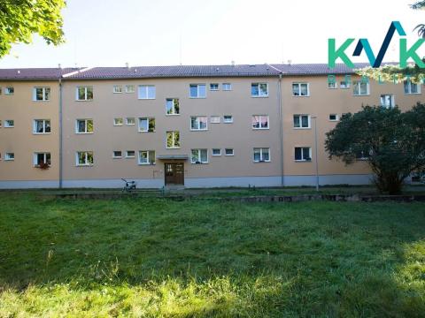 Prodej bytu 4+1, Ostrov, Lipová, 125 m2