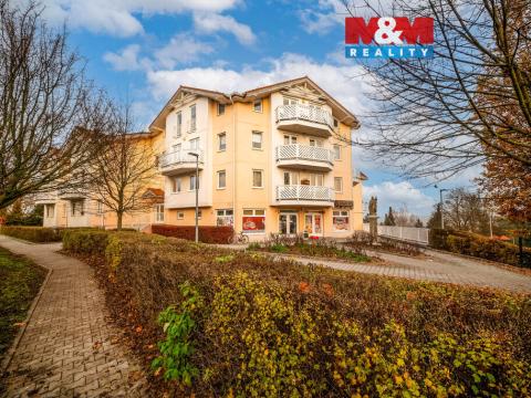 Prodej bytu 1+kk, Praha - Dolní Chabry, Spořická, 39 m2