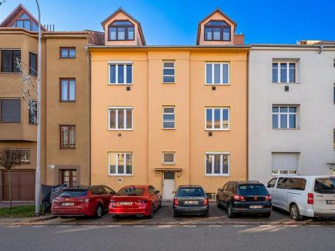 Prodej bytu 2+1, Brno, Štolcova, 66 m2