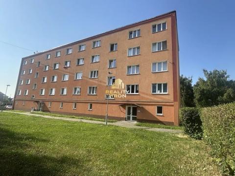 Pronájem bytu 2+1, Chomutov, Vrchlického, 55 m2