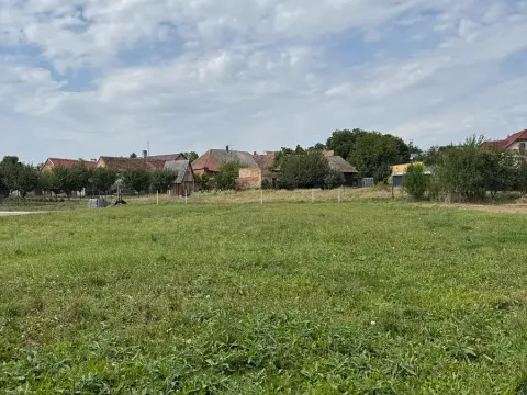 Prodej pozemku pro bydlení, Rybníky, 1676 m2