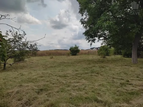 Prodej pozemku, Kozomín, 1879 m2