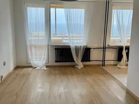 Pronájem bytu 2+kk, Bílina, Aléská, 48 m2