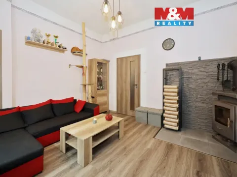 Prodej bytu 3+1, Úsobí, 73 m2