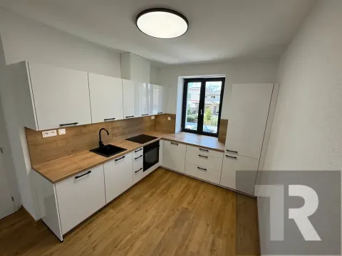 Pronájem bytu 2+1, Nýřany, Masarykovo náměstí, 72 m2