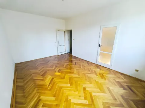 Pronájem bytu 1+1, Děčín, Kamenická, 36 m2