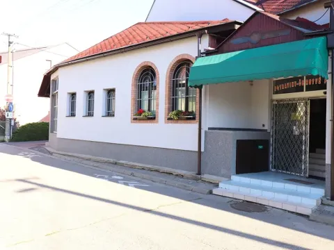 Pronájem výrobních prostor, Pohořelice, Hybešova, 223 m2