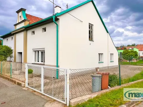 Pronájem rodinného domu, Holice, Staroholická, 143 m2