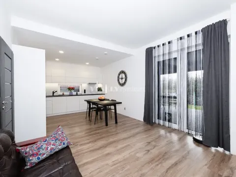 Prodej rodinného domu, Hvozdnice, 146 m2