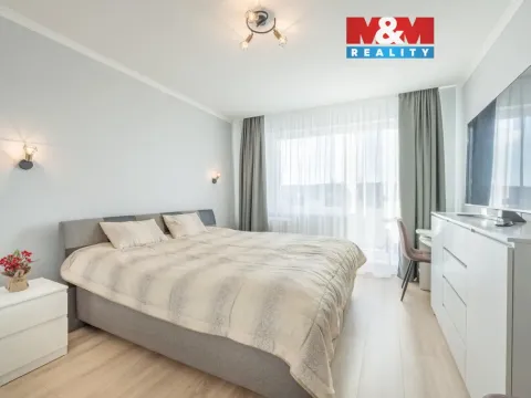 Prodej bytu 3+1, Slaný, Pražská, 68 m2