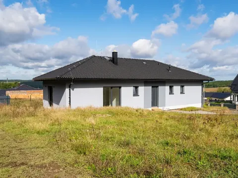 Prodej rodinného domu, Holýšov, Pod Lesem, 122 m2