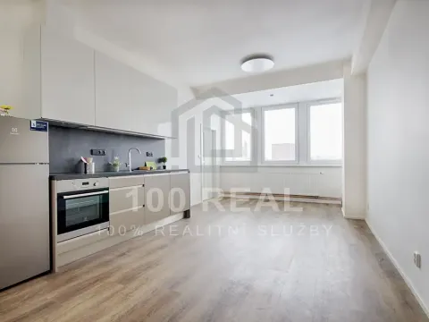 Pronájem bytu 3+kk, Hradec Králové, Průmyslová, 62 m2