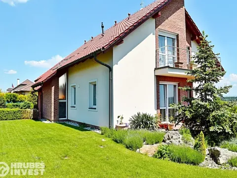 Prodej rodinného domu, Horní Jelení, Dvorská, 380 m2