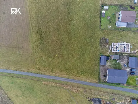 Prodej pozemku pro bydlení, Uhersko, 944 m2