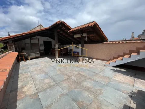 Pronájem bytu 3+kk, Žebrák, Náměstí, 87 m2