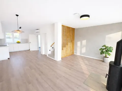 Pronájem rodinného domu, Libomyšl, 100 m2