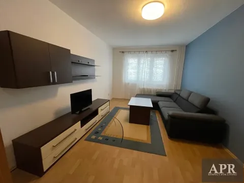 Pronájem bytu 2+1, Uherský Brod, Hlavní, 58 m2