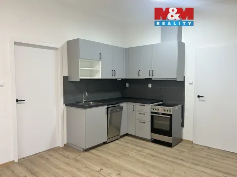 Pronájem bytu 2+kk, Louny, Mánesova, 60 m2